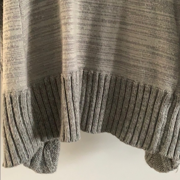 Gray long sweater cardigan size M - Picture 5 of 7